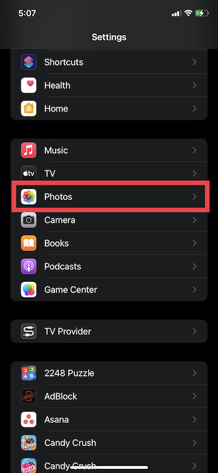 ve a la configuración de Fotos en iOS 16